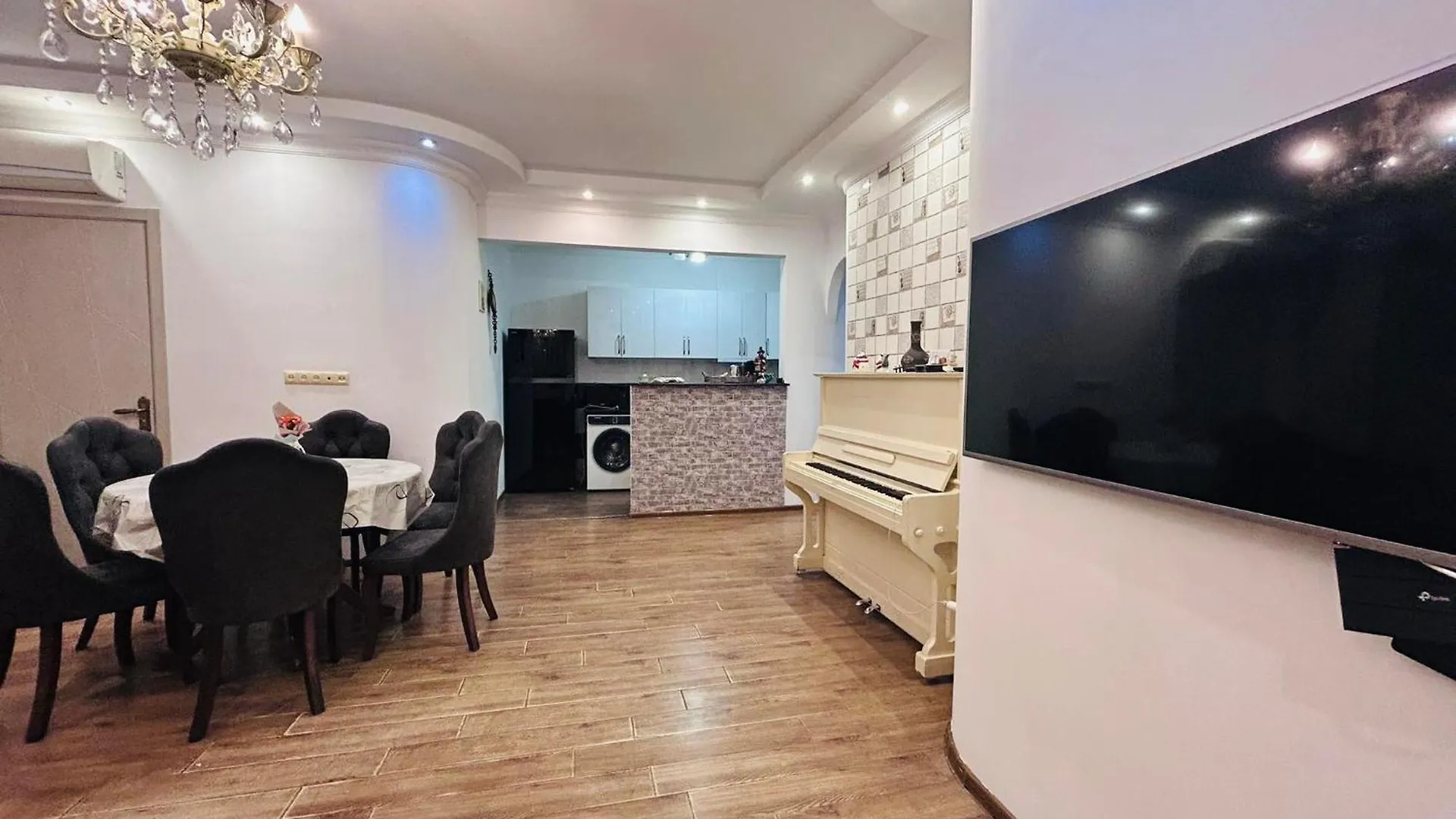 Good Hous Apartment Batumi Georgia